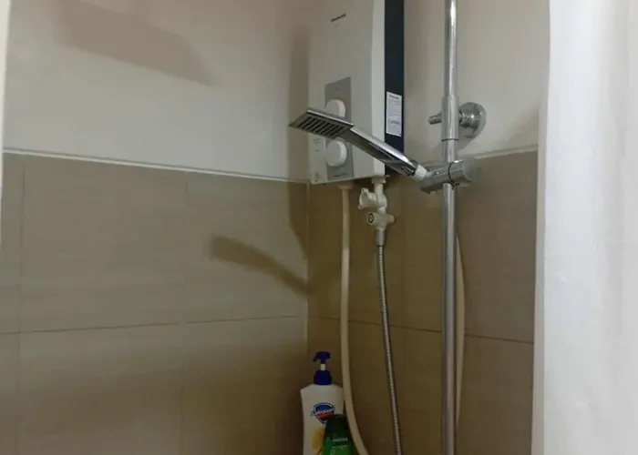 Moa Complex Pasay - Shore 1 Tower D - Away From Manilla